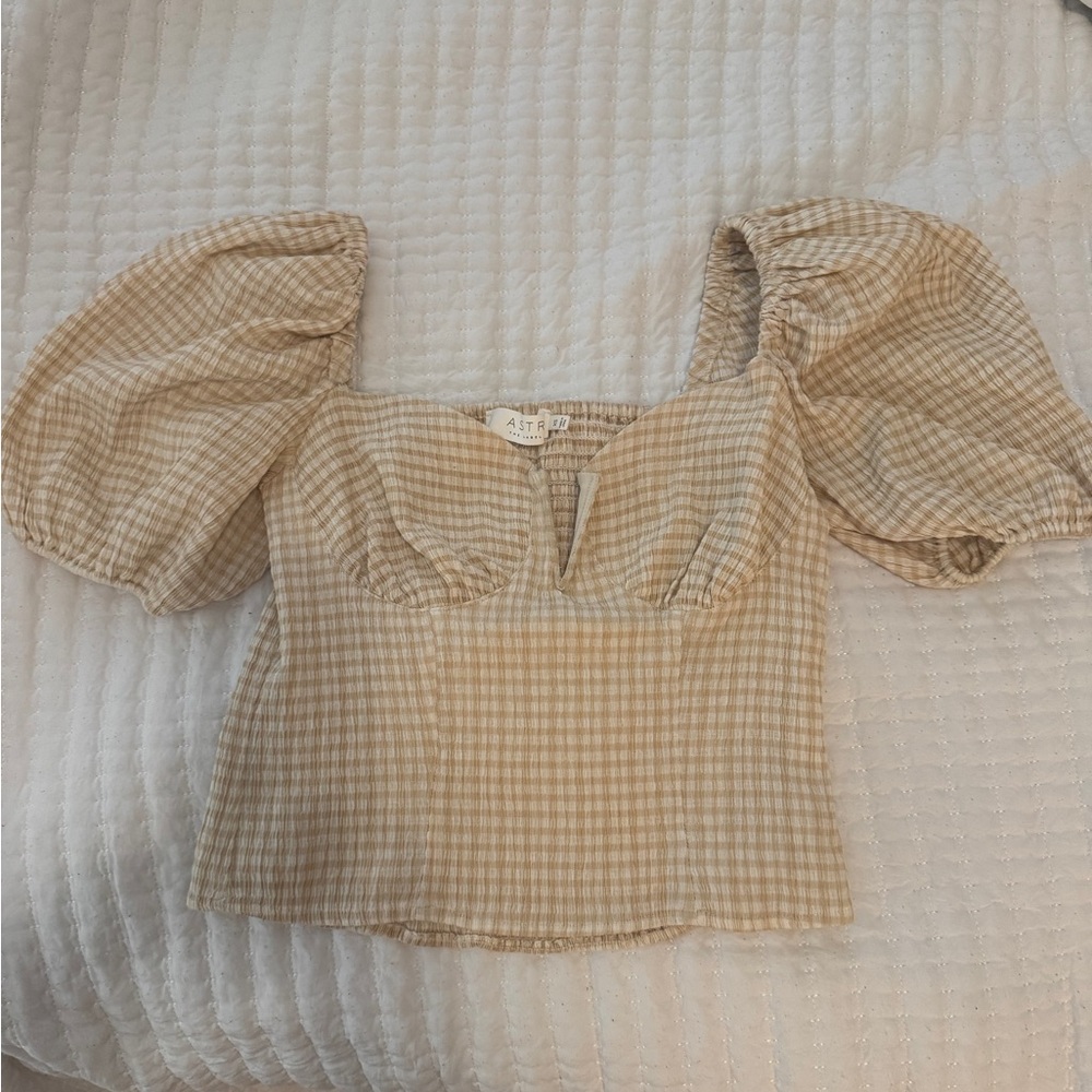 Astr Tan Gingham Puff Sleeve Blouse